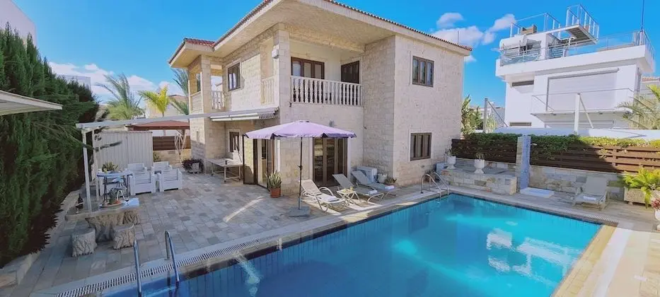 Ocean View 4 BR Villa
