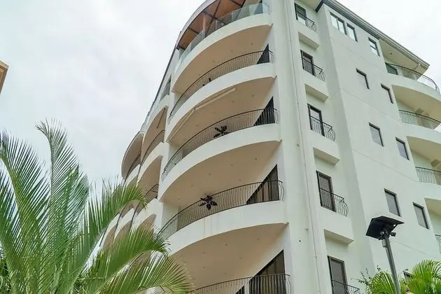 Ocean View Luxury Condo at Flamingo Towers - Dış Mekan
