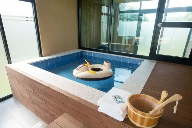 Ocean View Pension No. 2 - Havuz