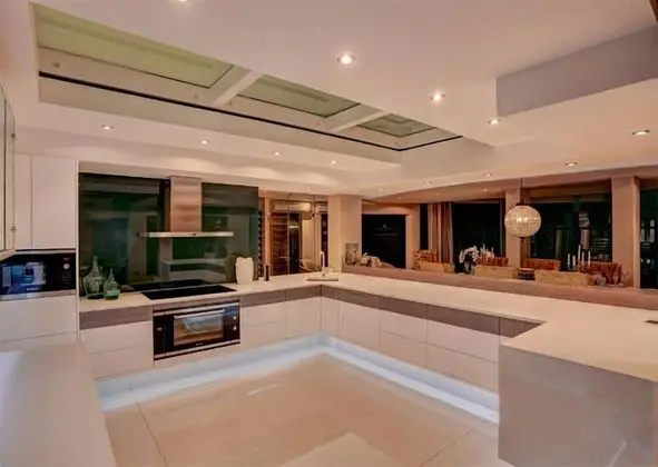 Ocean View Penthouse - Mutfak