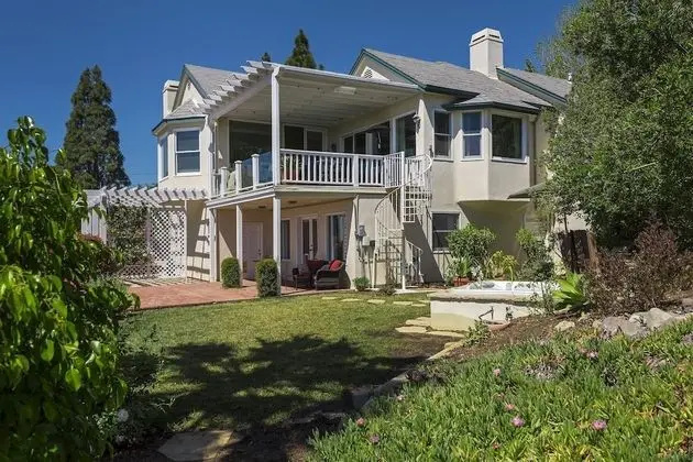 Ocean Vista Retreat