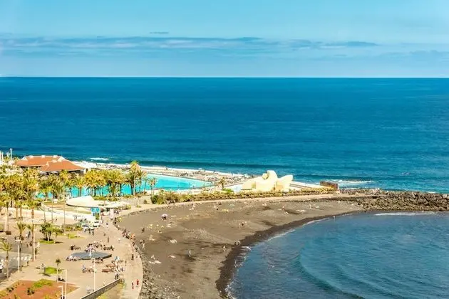 Ocean Vistas 24