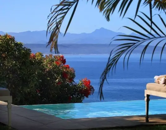 Ocean Watch Guest House - Havuz