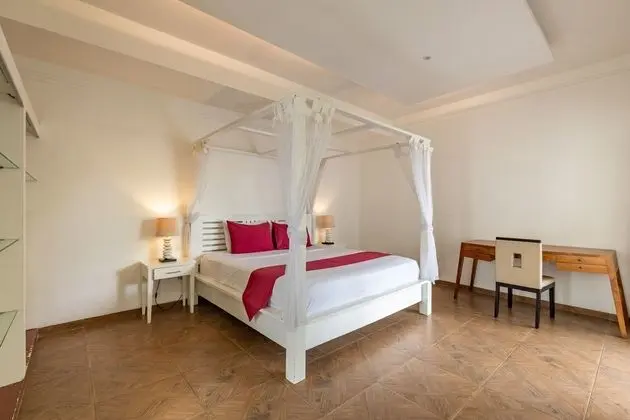 Oceana 4BR Villa in Seminyak By azure - Oda