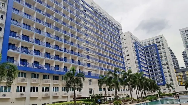 Oceanblue Manila Condotel Sea Residences