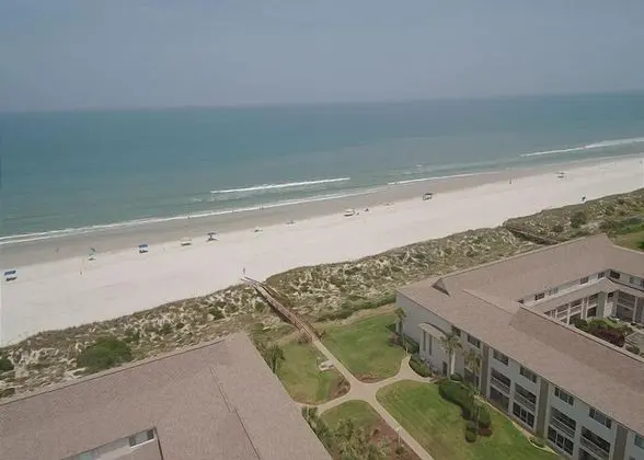 Oceanfront, 1 Bedroom Studio - Four Winds 10D