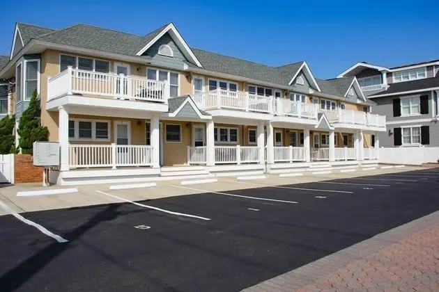 Oceanfront Avalon Home Steps Away From Town