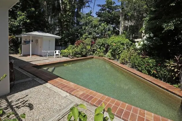 Oceanfront Breeze with Ultimate Beach Views 5 - Havuz