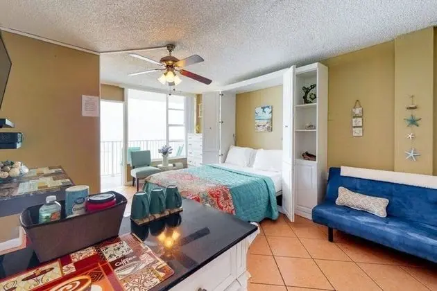 Oceanfront Daytona Beach Condo - Oda