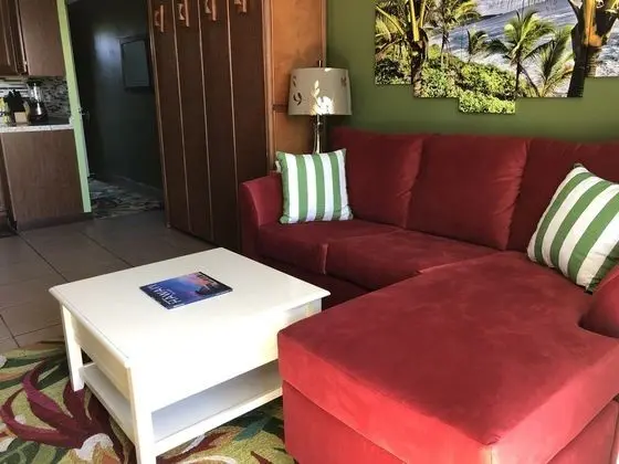 Oceanfront Remodeled Studio Condo - Oda Düzeni
