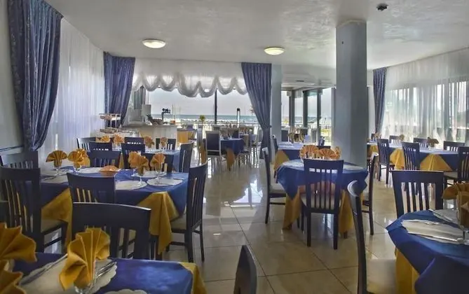 Hotel Oceania - Yerinde Yemek