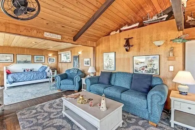 Oceania House - Oda