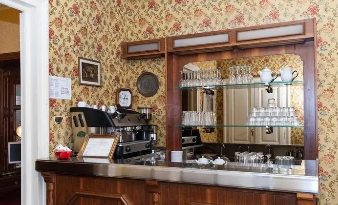 Hotel Oceania - Yerinde Yemek