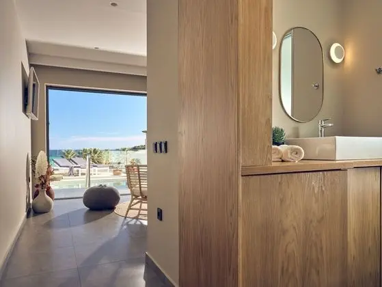 Oceanis Luxury Suites - Oda