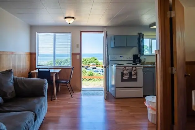 Oceanside Ocean Front Cabins