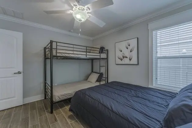 Oceanside Paradise - Ultra-modern Beach Townhouse - Oda