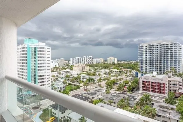 Oceanview Condo in Central Beach - Oda Manzaraları