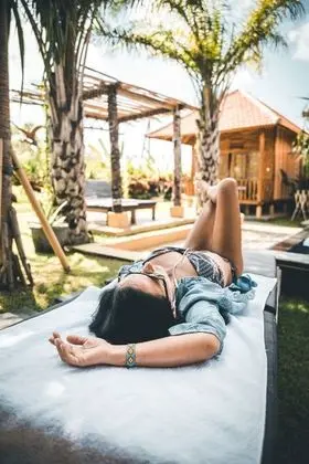 Ocho Bali Surf Camp - Havuz