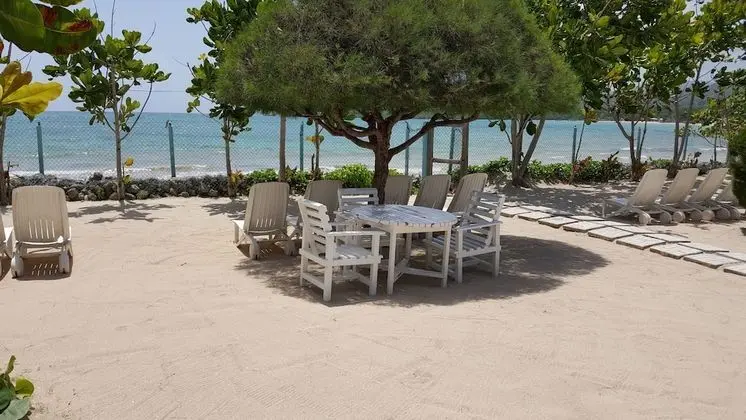 Ocho Rios Villa at Coolshade X - Plaj