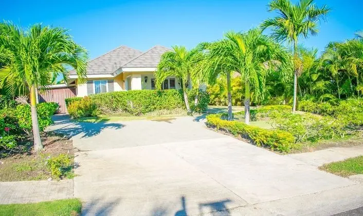 Ocho Rios Villa at The Palms VI - Dış Mekan