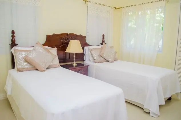 Ocho Rios Treasure Villa at Coolshade XII - Dış Mekan