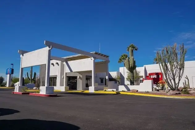 Ocotillo Apartments & Hotel - Dış Mekan