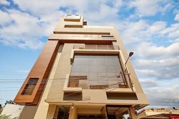 Octave Brookefield Suites