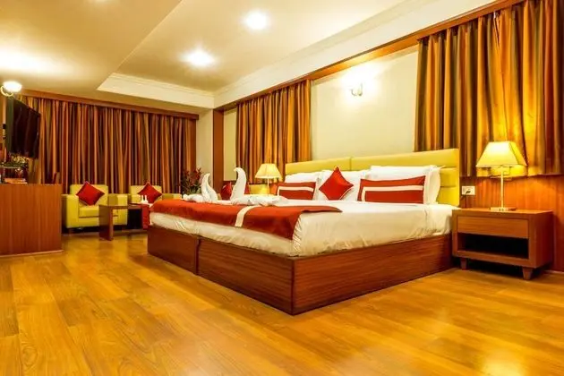 Octave Suites Residency Rd - Öne Çıkan Resim