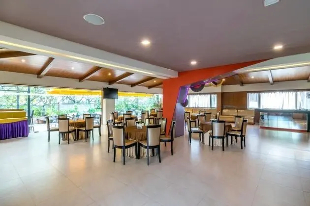 Octave Suites Residency Rd - Yerinde Yemek