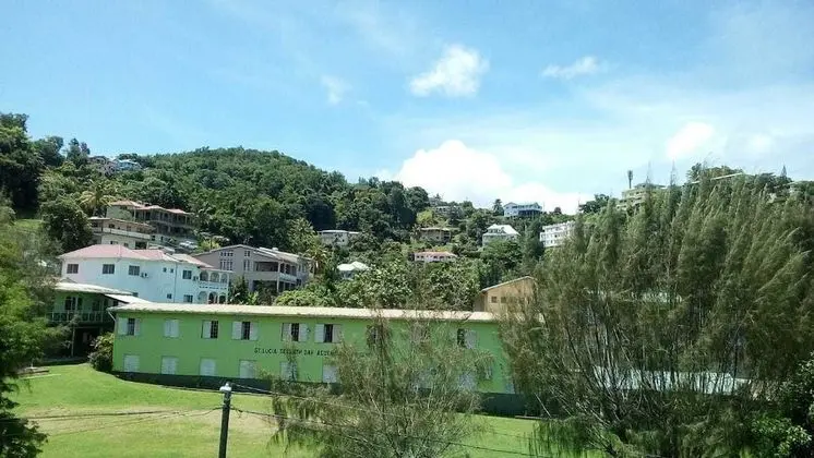 Octave's Beach Trek Apartment - Dış Mekan
