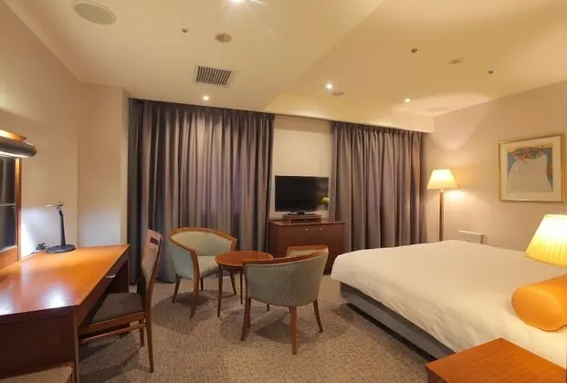 Odakyu Station Hotel Hon-Atsugi - Oda