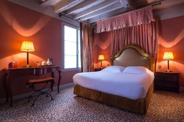 Hotel Odéon Saint Germain - Oda