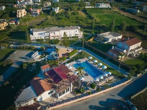 Odos Oneiron Tavronitis Bay