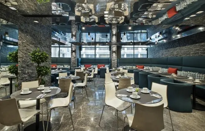 Odyssee Center - Yeme / İçme