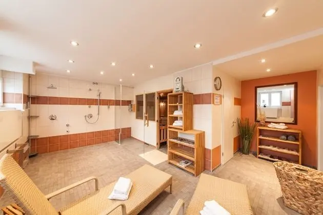 Hotel Offenbacher Hof - Havuz