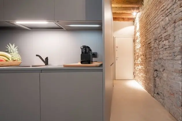 Officine Cavour Apartments - Mutfak