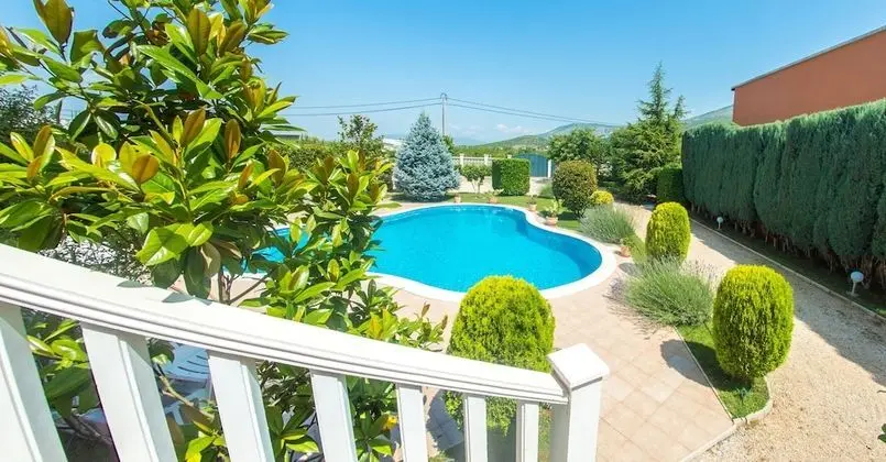 Villa Oggi