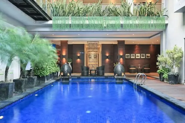 Ohana Hotel Kuta - Havuz