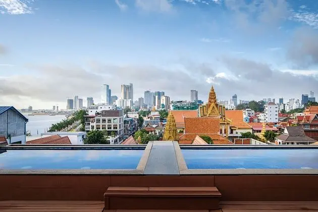 Ohana Phnom Penh Palace Hotel - Havuz