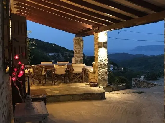 Oikos Jullia - Greece