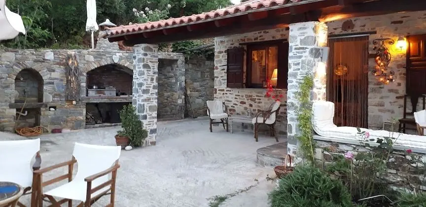 Oikos Jullia - Greece - Dış Mekan