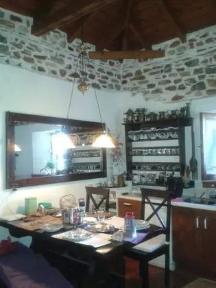 Oikos Jullia - Greece - İç Mekan