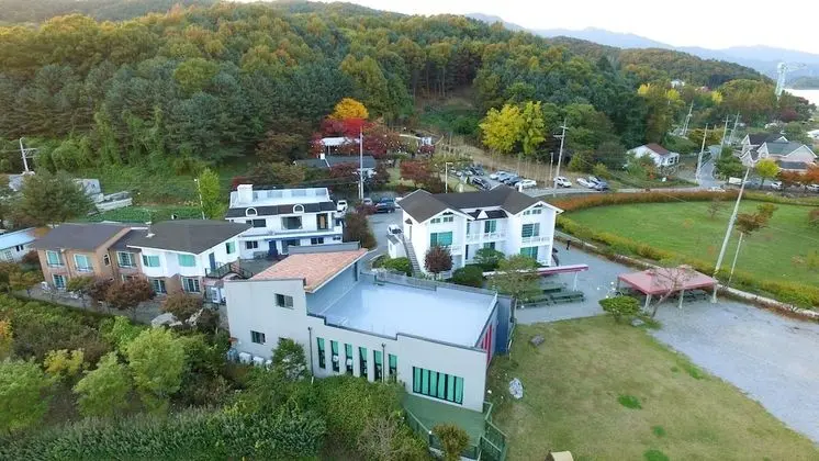 Oikos Leisure Pension