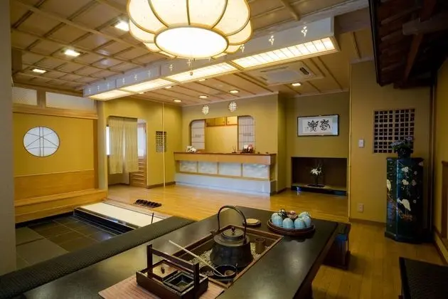 Oiwakeya Ryokan