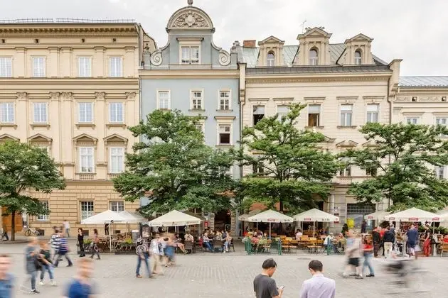 OK MAIN SQUARE Apartments