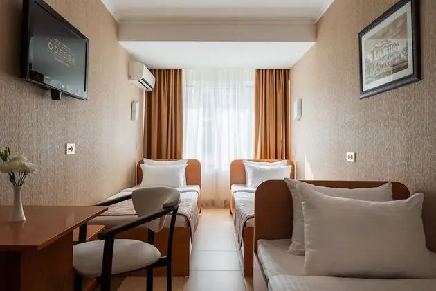 OK Odessa Hotel - Oda