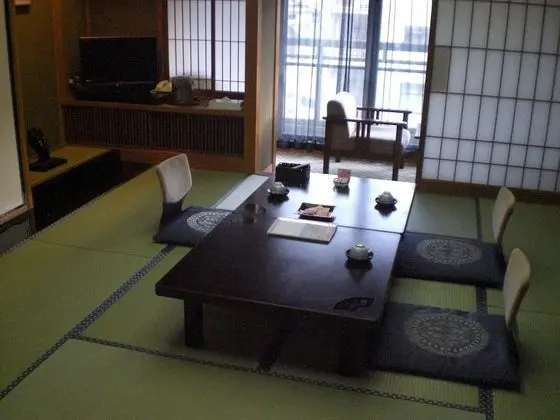 Okada Ryokan Warakutei - Oda
