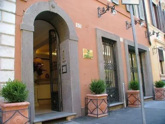 Hotel Okapi