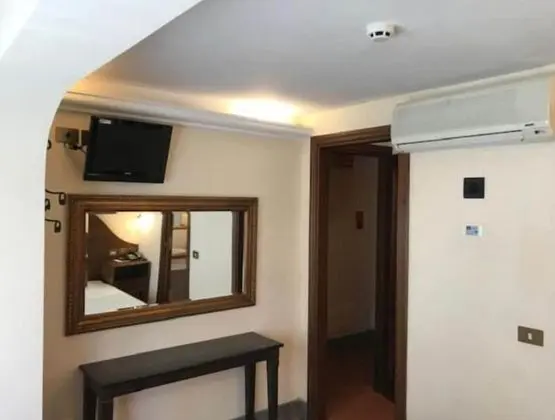 Hotel Okapi - Oda