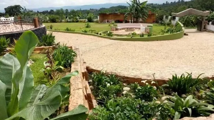 Okapi Hotel